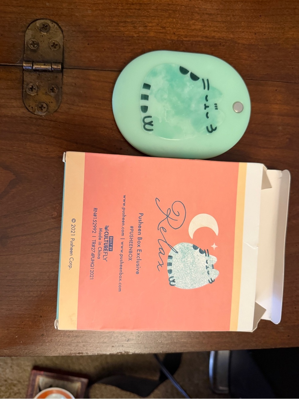 Pusheen Mint Green Mirrored Compact